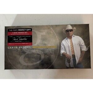 Garth Brooks The Limited Series 7-Disc Time Traveler CD Box Set + Collector Book